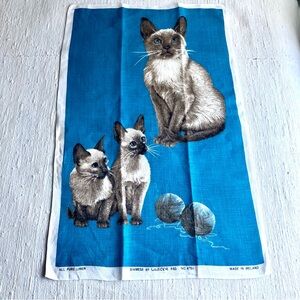 Siamese Cats Linen Tea Towel by Ulster Weavers Ireland. 30 1/2” x 18 1/2”.